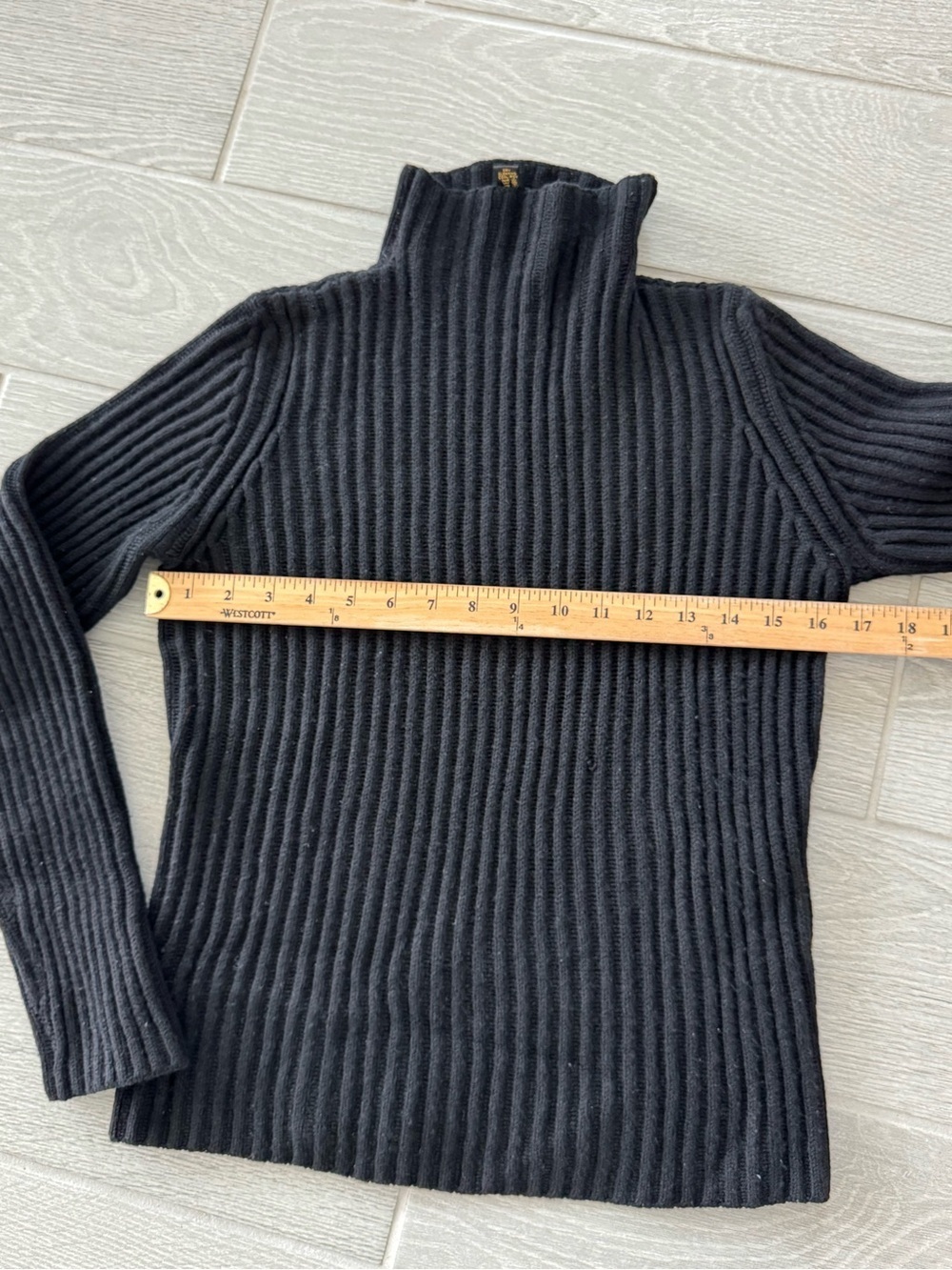 Loro Piana Black Cashmere Ribbed Turtleneck Sweater - Picture 3 of 9
